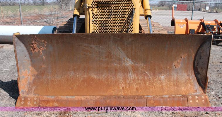 image for item H5898 1978 Caterpillar D6D dozer