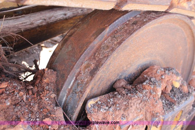 image for item H5898 1978 Caterpillar D6D dozer