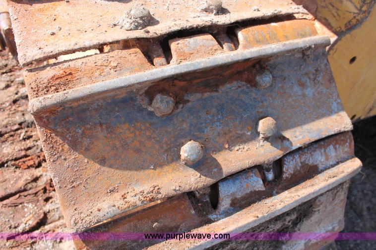 image for item H5898 1978 Caterpillar D6D dozer