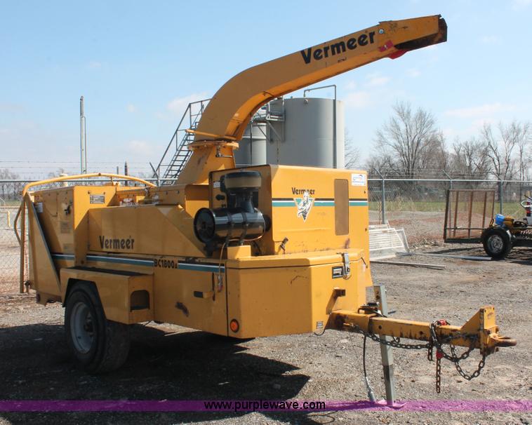 image for item H5899 Vermeer BC1800A wood brush chipper