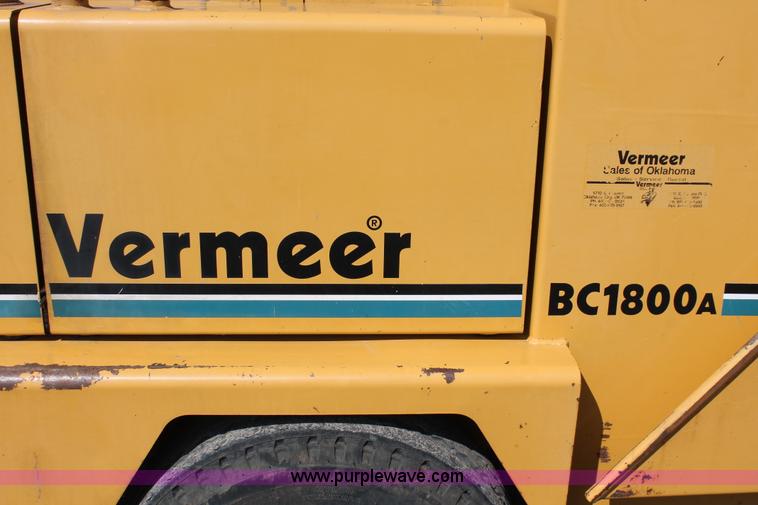 image for item H5899 Vermeer BC1800A wood brush chipper