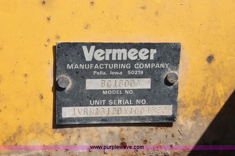 image for item H5899 Vermeer BC1800A wood brush chipper