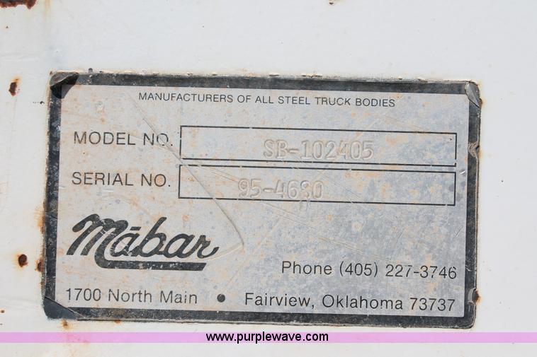 image for item H5902 1995 International 4700 dump truck