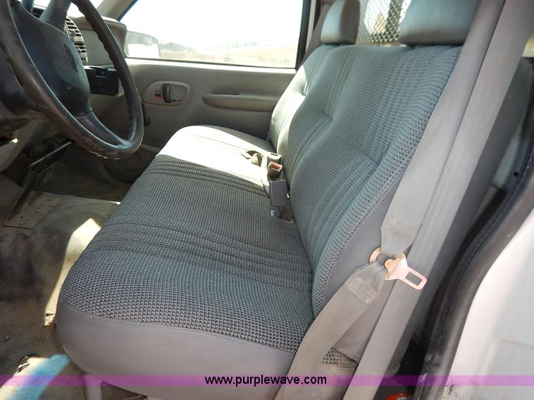 image for item I5018 1998 Chevrolet 1500 pickup truck