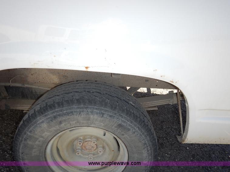 image for item I5018 1998 Chevrolet 1500 pickup truck