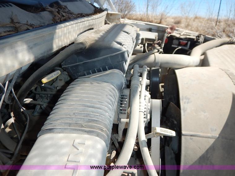 image for item I5020 2001 Dodge Ram 1500 pickup truck