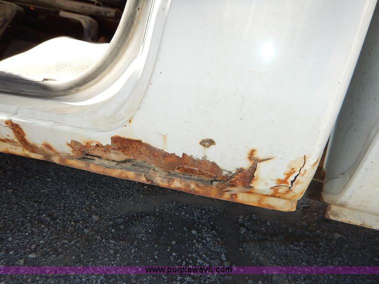 image for item I5020 2001 Dodge Ram 1500 pickup truck