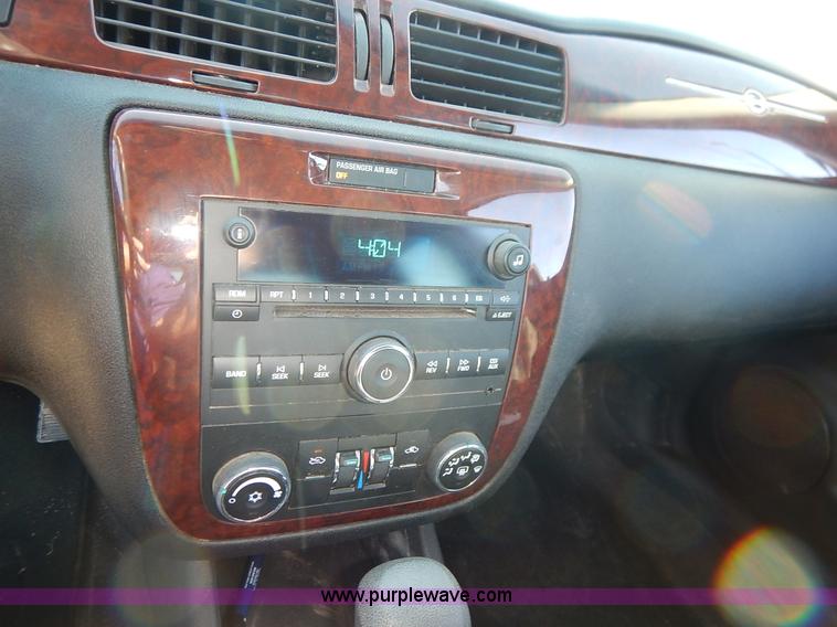 image for item I5027 2009 Chevrolet Impala LS