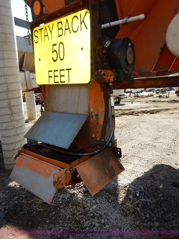 image for item I5049 1993 Monroe 409 spreader