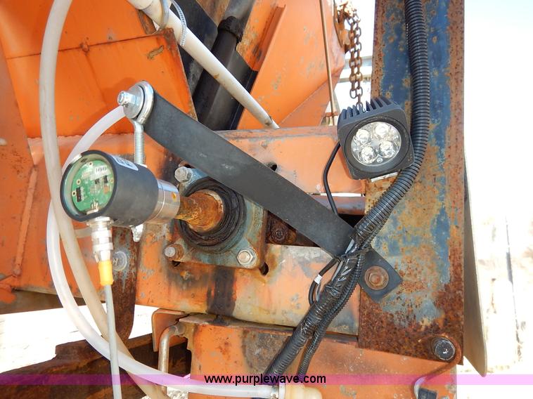 image for item I5049 1993 Monroe 409 spreader