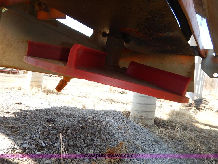 image for item I5049 1993 Monroe 409 spreader