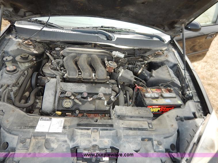 image for item I5057 2000 Ford Taurus SE