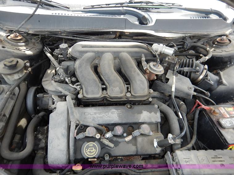 image for item I5057 2000 Ford Taurus SE