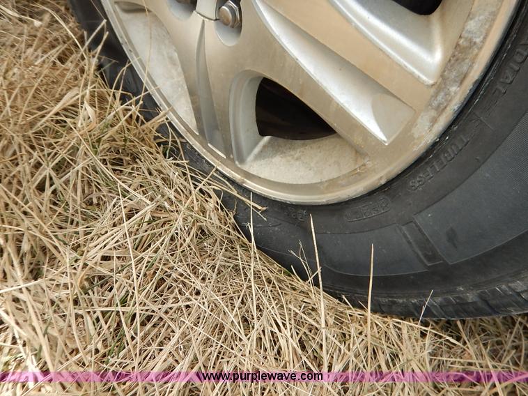 image for item I5057 2000 Ford Taurus SE