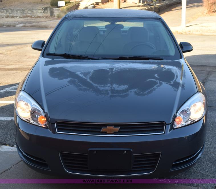 image for item K2331 2010 Chevrolet Impala LS