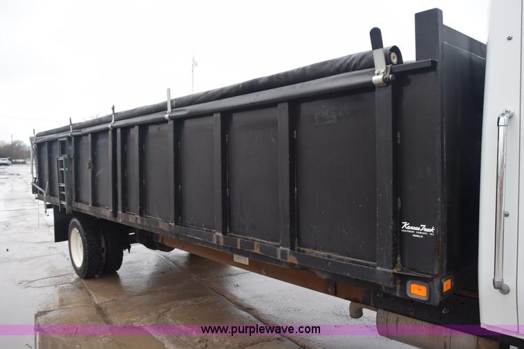 image for item K2415 2007 International 4100 dump truck