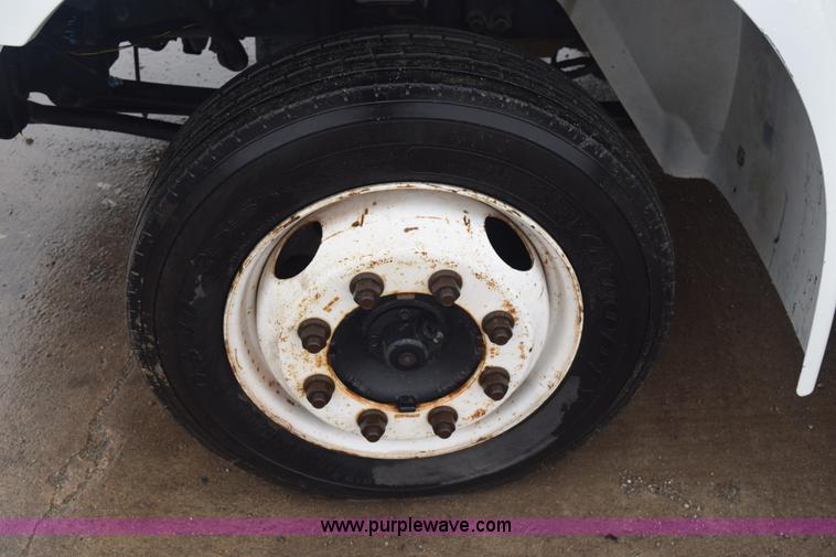 image for item K2415 2007 International 4100 dump truck