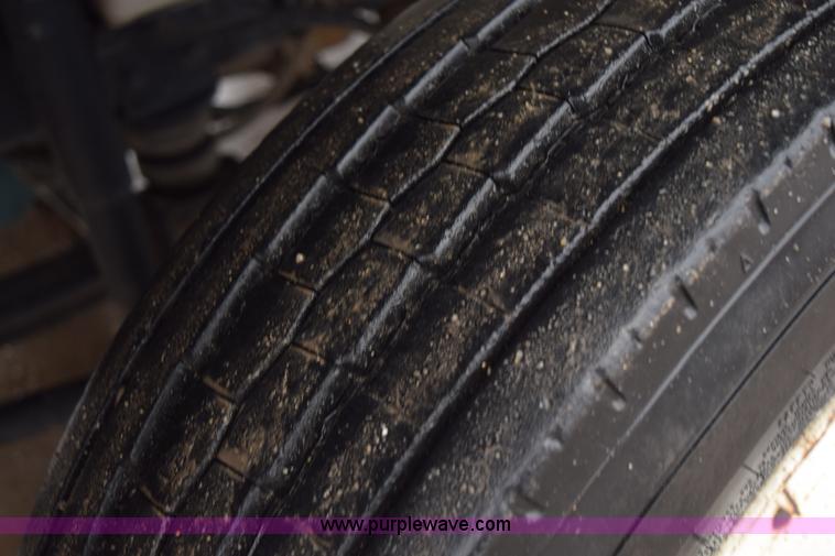 image for item K2415 2007 International 4100 dump truck