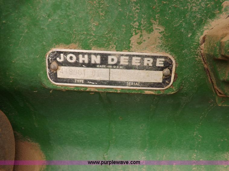 image for item K3215 John Deere 2020 tractor
