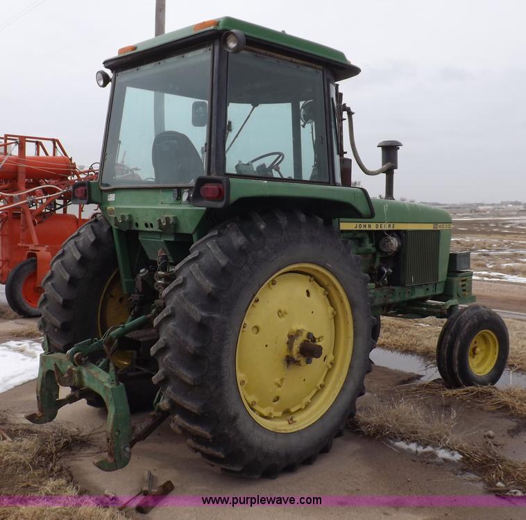 image for item K3216 John Deere 4030 tractor