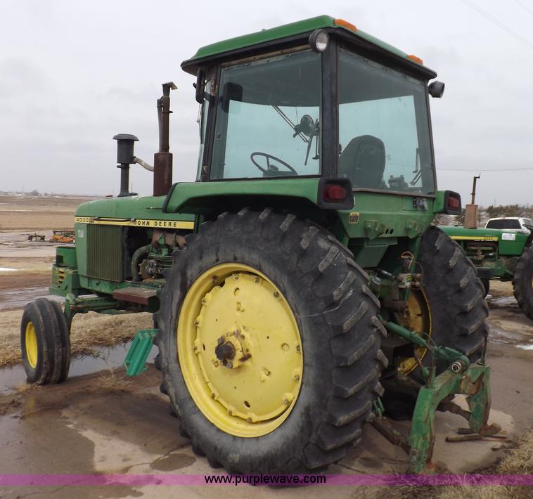 image for item K3216 John Deere 4030 tractor