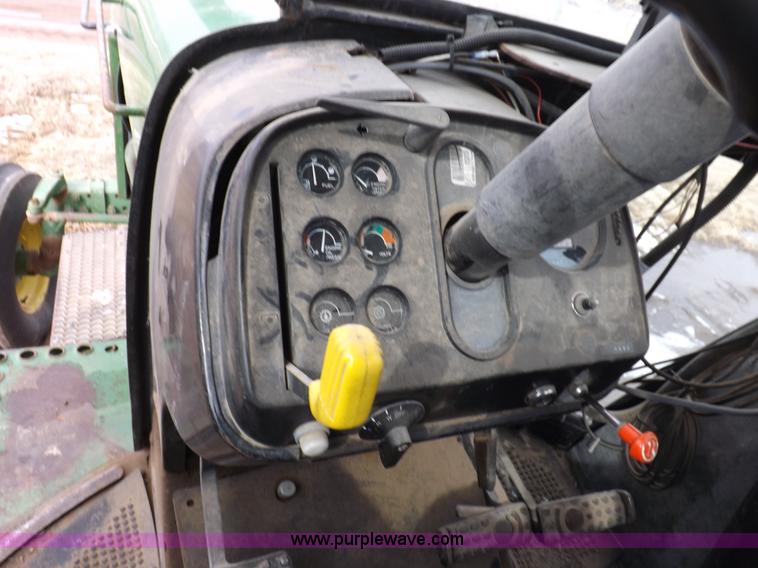 image for item K3216 John Deere 4030 tractor