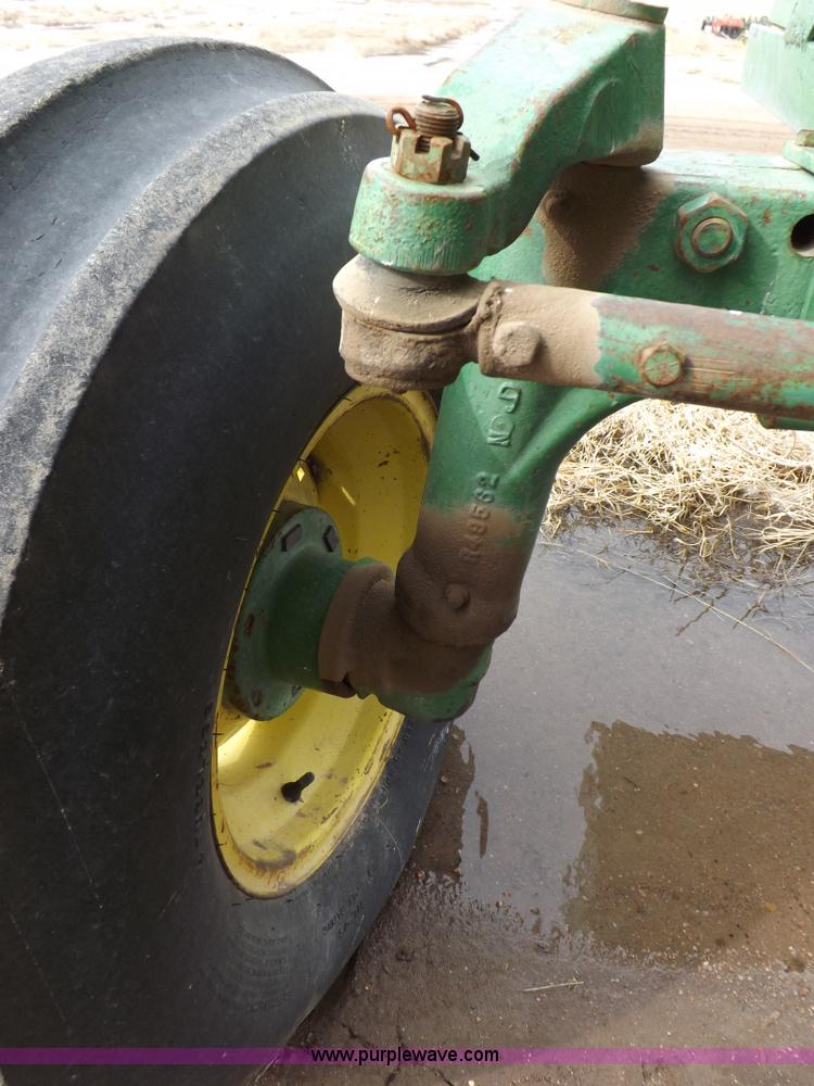 image for item K3216 John Deere 4030 tractor