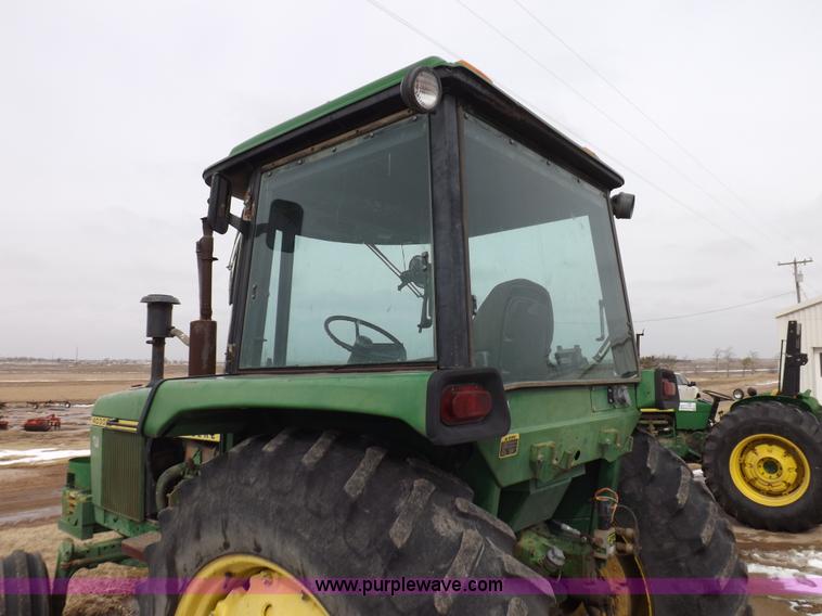 image for item K3216 John Deere 4030 tractor