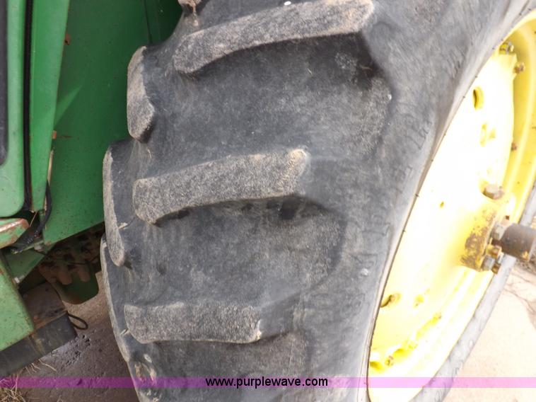 image for item K3216 John Deere 4030 tractor