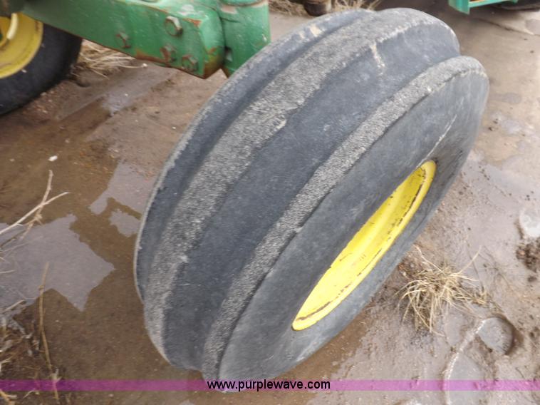 image for item K3216 John Deere 4030 tractor