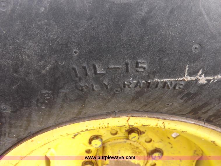 image for item K3216 John Deere 4030 tractor