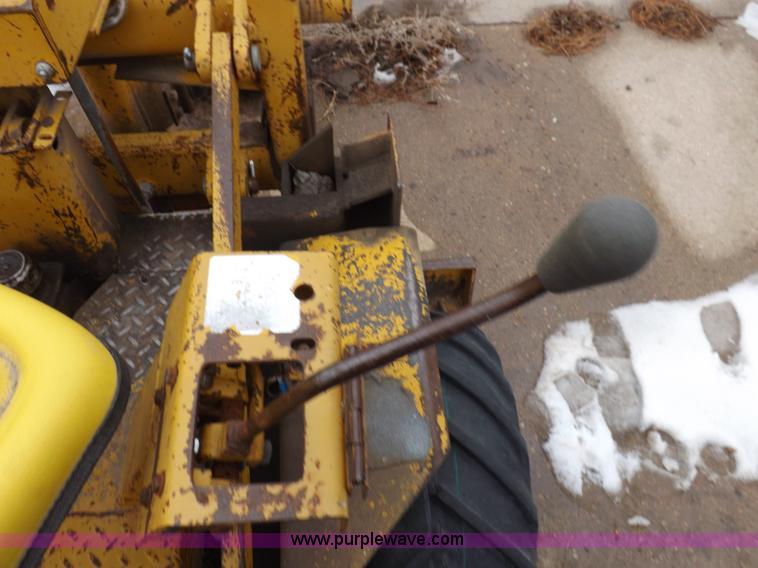 image for item K3218 Case Davis 30T4 trencher