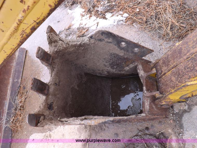 image for item K3218 Case Davis 30T4 trencher