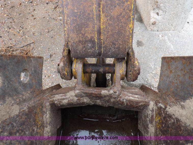 image for item K3218 Case Davis 30T4 trencher