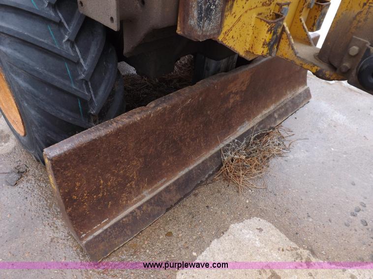 image for item K3218 Case Davis 30T4 trencher