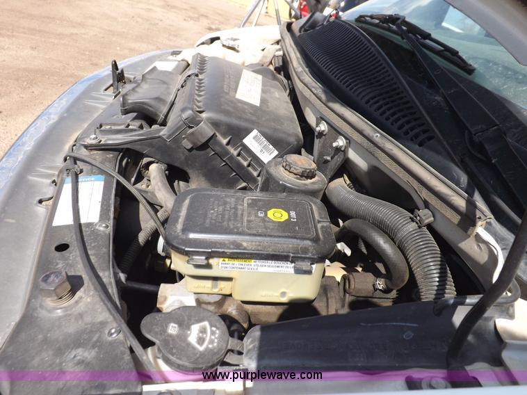 image for item K3238 2002 Chevrolet Express G3500 bus