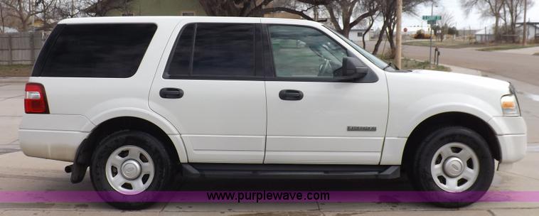 image for item K3239 2008 Ford Expedition XLT SUV