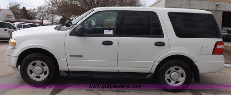 image for item K3239 2008 Ford Expedition XLT SUV