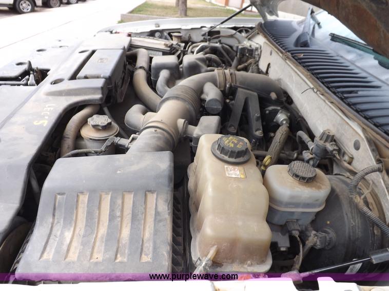 image for item K3239 2008 Ford Expedition XLT SUV