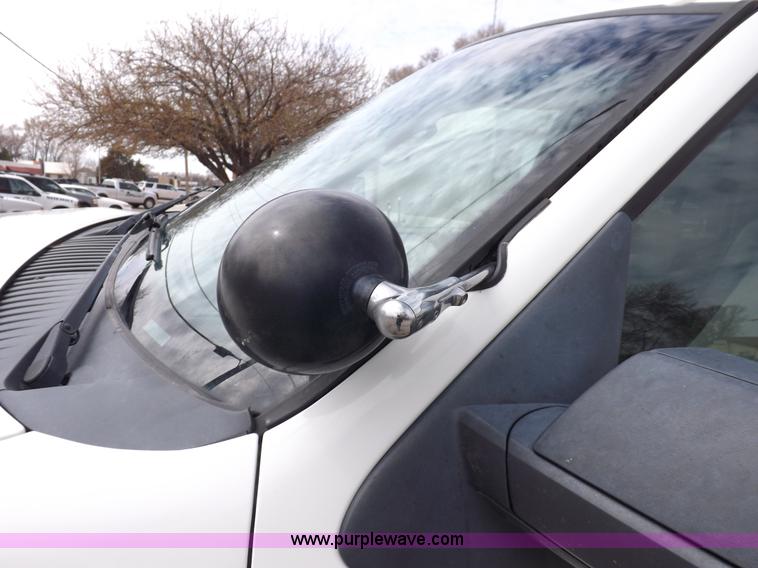 image for item K3239 2008 Ford Expedition XLT SUV