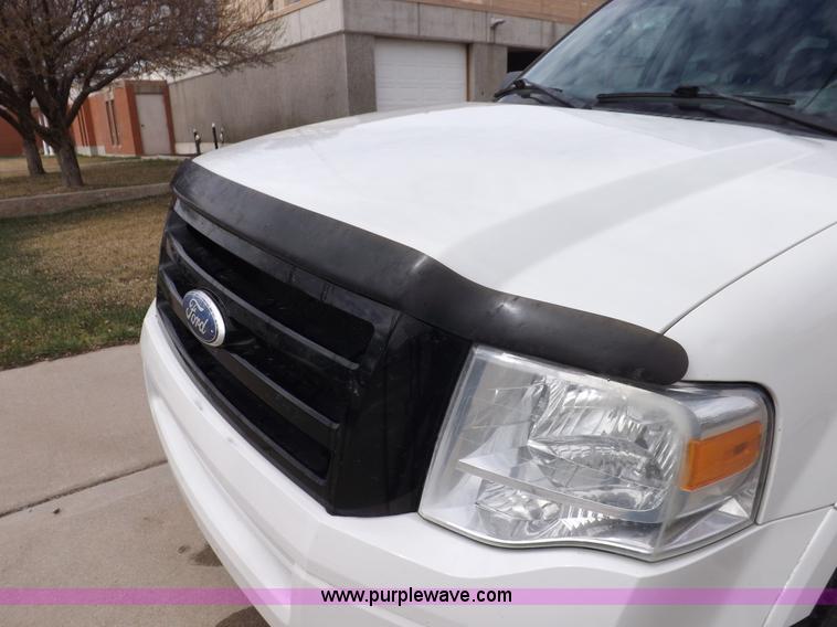 image for item K3239 2008 Ford Expedition XLT SUV