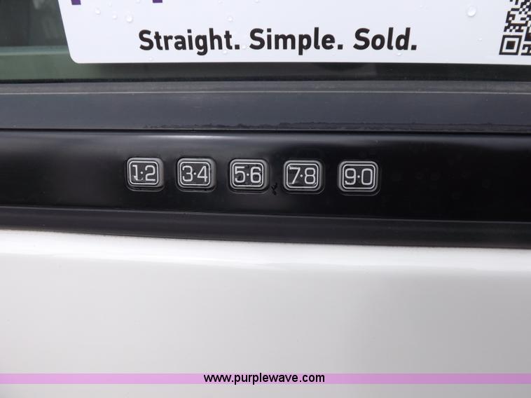 image for item K3239 2008 Ford Expedition XLT SUV