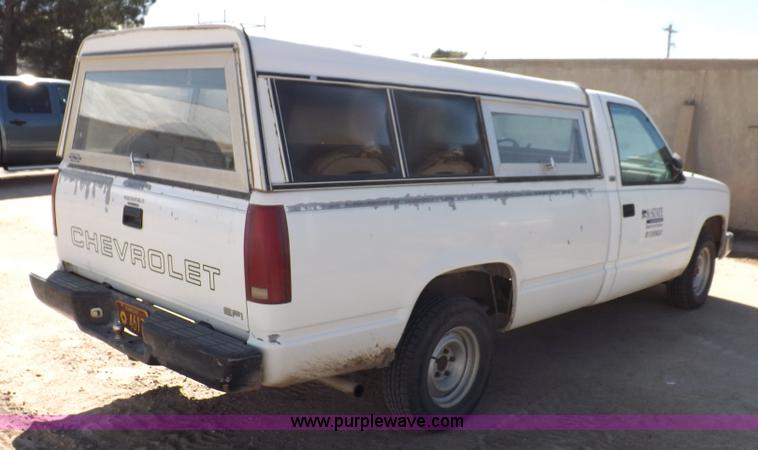 image for item K3240 1988 Chevrolet Cheyenne 1500 pickup truck