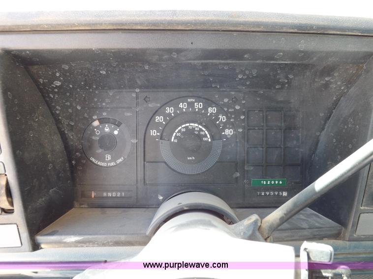 image for item K3240 1988 Chevrolet Cheyenne 1500 pickup truck