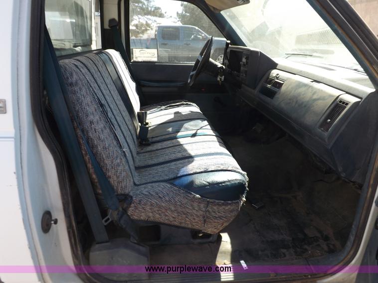 image for item K3240 1988 Chevrolet Cheyenne 1500 pickup truck