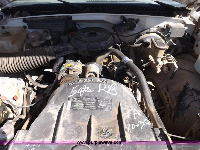 image for item K3240 1988 Chevrolet Cheyenne 1500 pickup truck