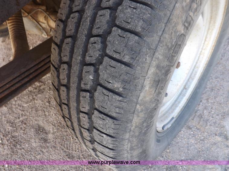 image for item K3240 1988 Chevrolet Cheyenne 1500 pickup truck