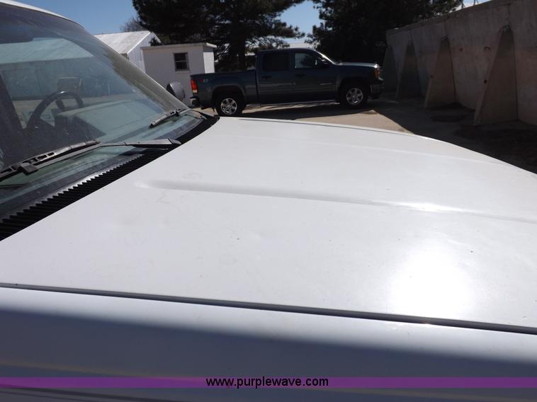 image for item K3240 1988 Chevrolet Cheyenne 1500 pickup truck