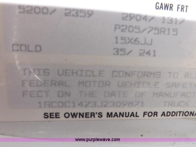 image for item K3240 1988 Chevrolet Cheyenne 1500 pickup truck