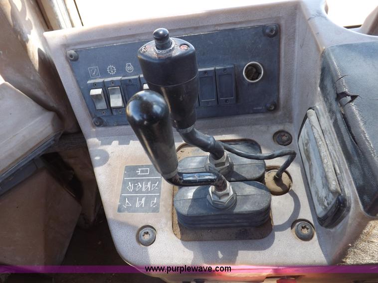 image for item K3246 1995 Caterpillar 950F Series II wheel loader